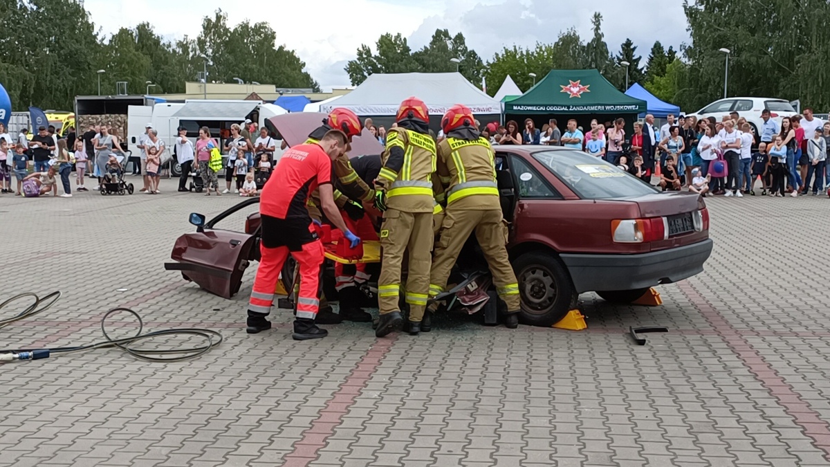 Rodzinny piknik na Święto Policji w Ostrołęce [20.07.2023] - zdjęcie #131 - eOstroleka.pl