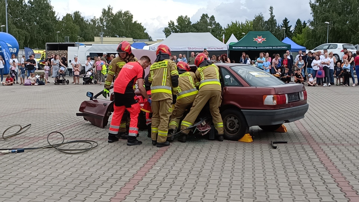 Rodzinny piknik na Święto Policji w Ostrołęce [20.07.2023] - zdjęcie #132 - eOstroleka.pl