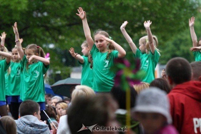 Festyn Dzieci Polskich(15.05.2011) - zdjęcie #34 - eOstroleka.pl