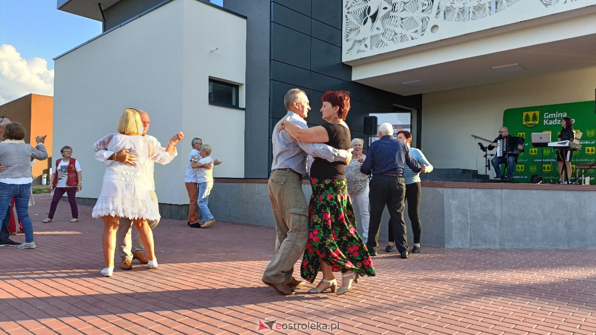 Plenerowa potańcówka w Kadzidle [22.07.2023] - zdjęcie #65 - eOstroleka.pl