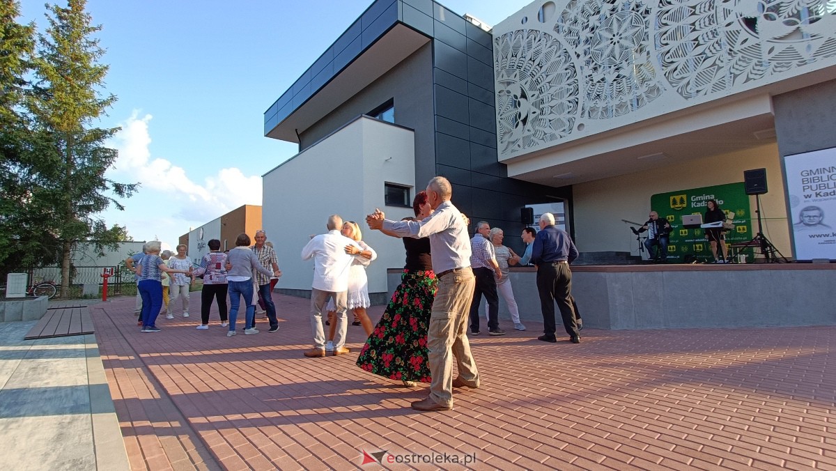 Plenerowa potańcówka w Kadzidle [22.07.2023] - zdjęcie #62 - eOstroleka.pl