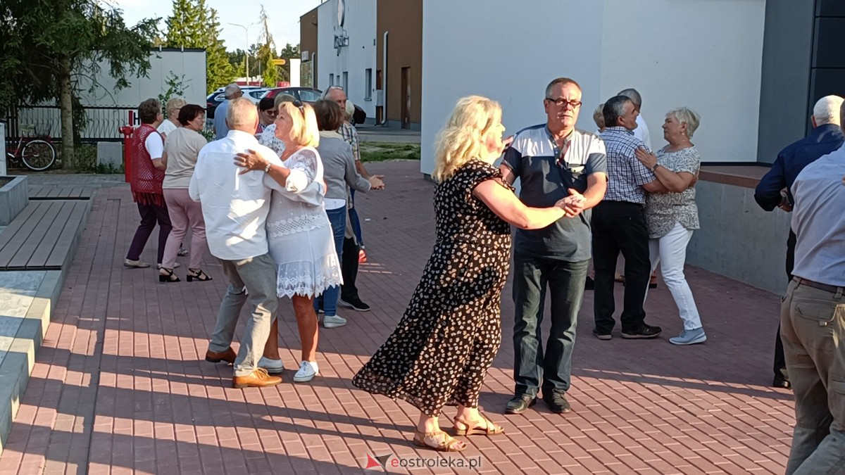 Plenerowa potańcówka w Kadzidle [22.07.2023] - zdjęcie #59 - eOstroleka.pl