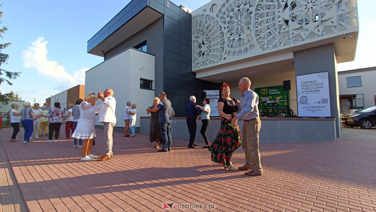 Plenerowa potańcówka w Kadzidle [22.07.2023] - zdjęcie #58 - eOstroleka.pl