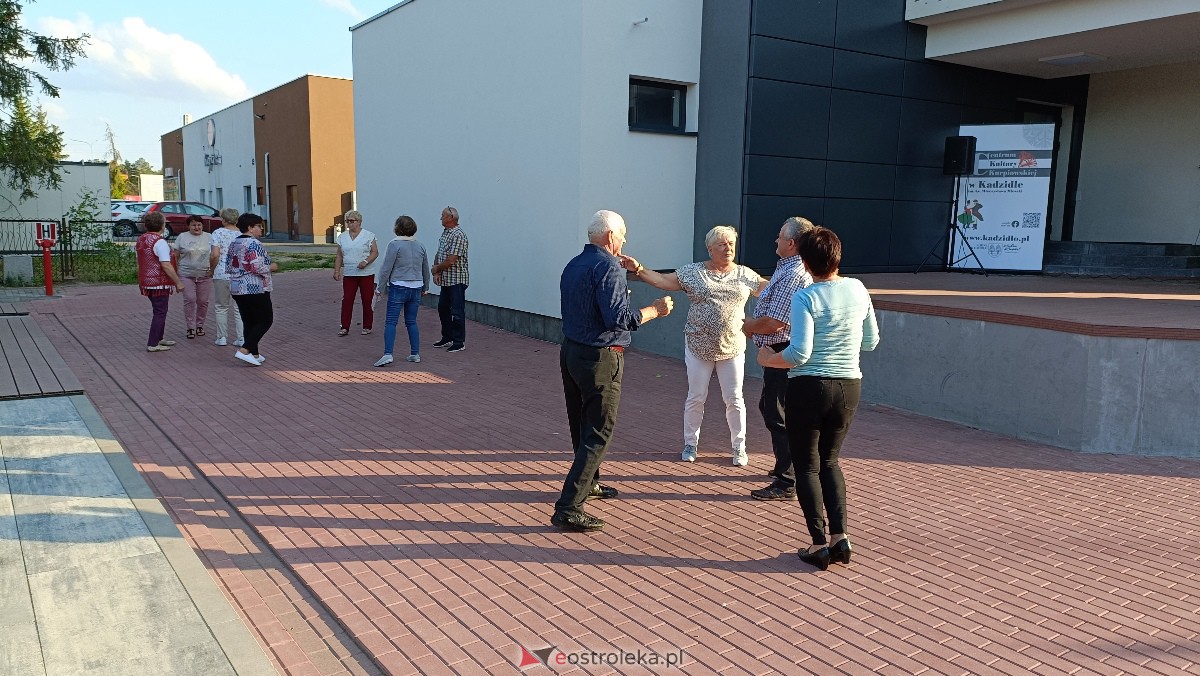 Plenerowa potańcówka w Kadzidle [22.07.2023] - zdjęcie #43 - eOstroleka.pl
