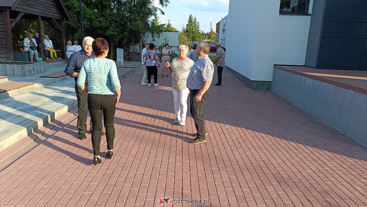 Plenerowa potańcówka w Kadzidle [22.07.2023] - zdjęcie #41 - eOstroleka.pl