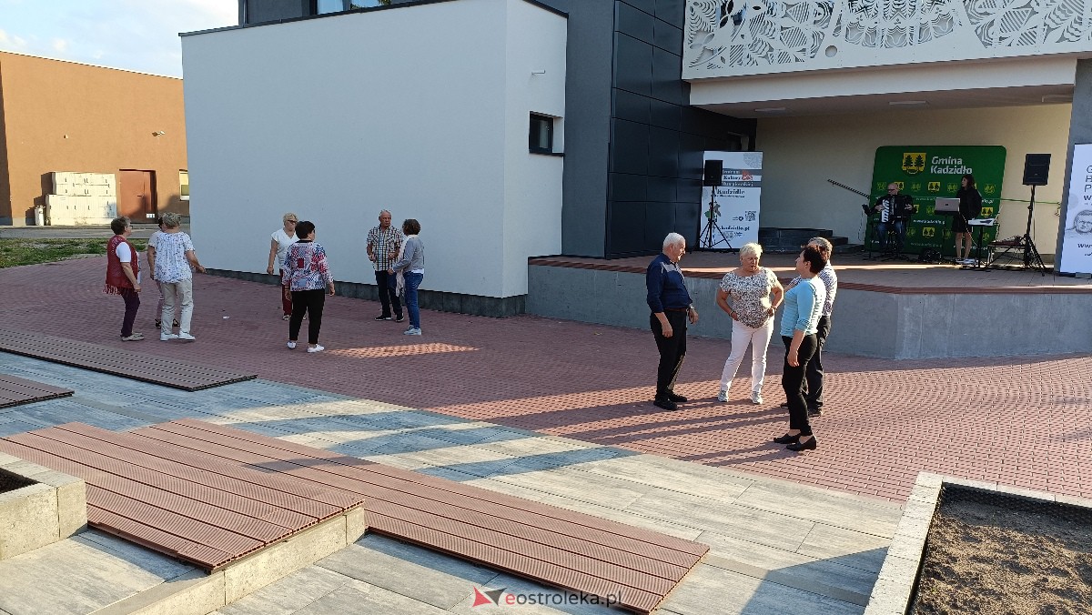 Plenerowa potańcówka w Kadzidle [22.07.2023] - zdjęcie #38 - eOstroleka.pl