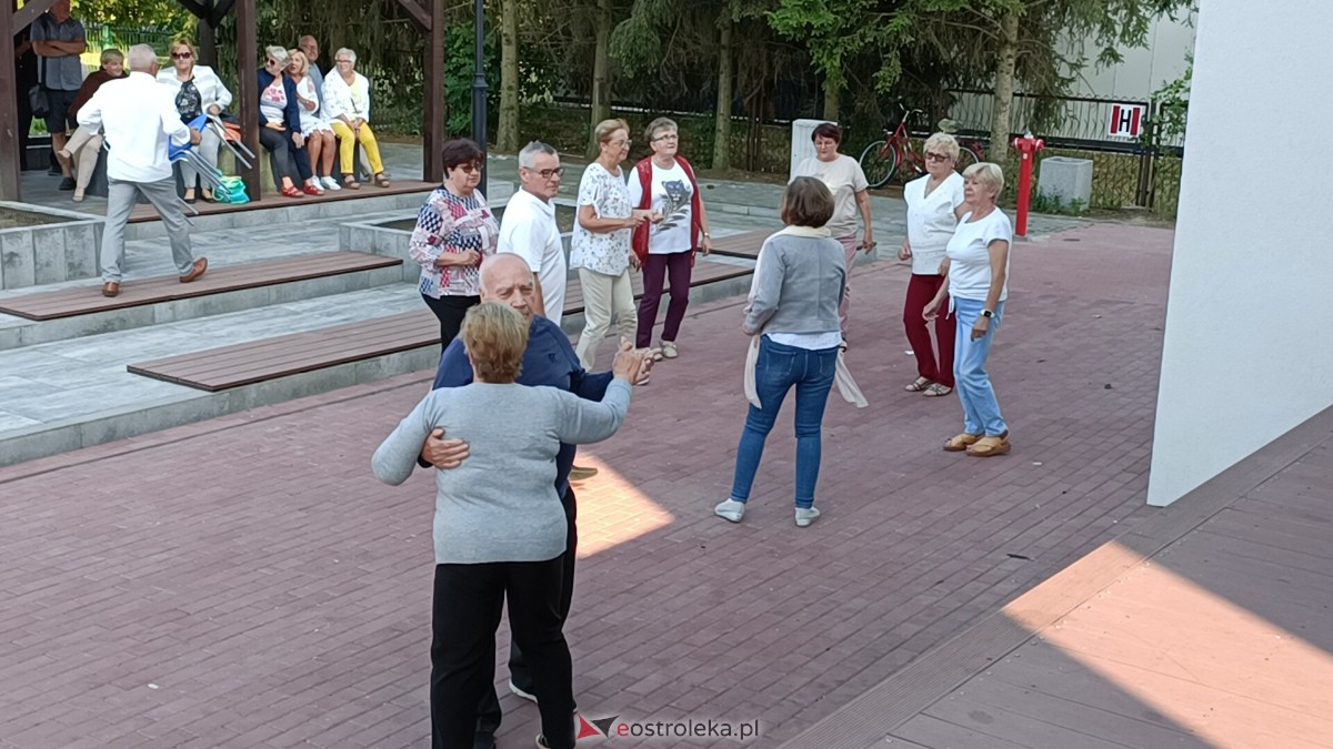 Plenerowa potańcówka w Kadzidle [22.07.2023] - zdjęcie #36 - eOstroleka.pl