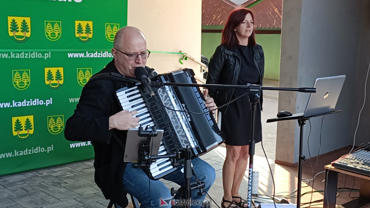 Plenerowa potańcówka w Kadzidle [22.07.2023] - zdjęcie #28 - eOstroleka.pl