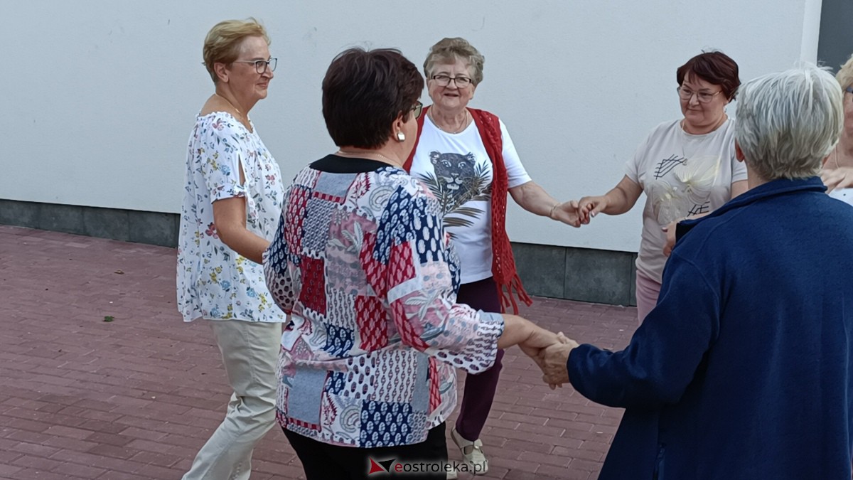 Plenerowa potańcówka w Kadzidle [22.07.2023] - zdjęcie #12 - eOstroleka.pl