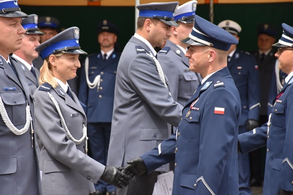 Święto Policji w Wyszkowie. Były awanse i odznaczenia dla zasłużonych funkcjonariuszy [25.07.2023] - zdjęcie #14 - eOstroleka.pl