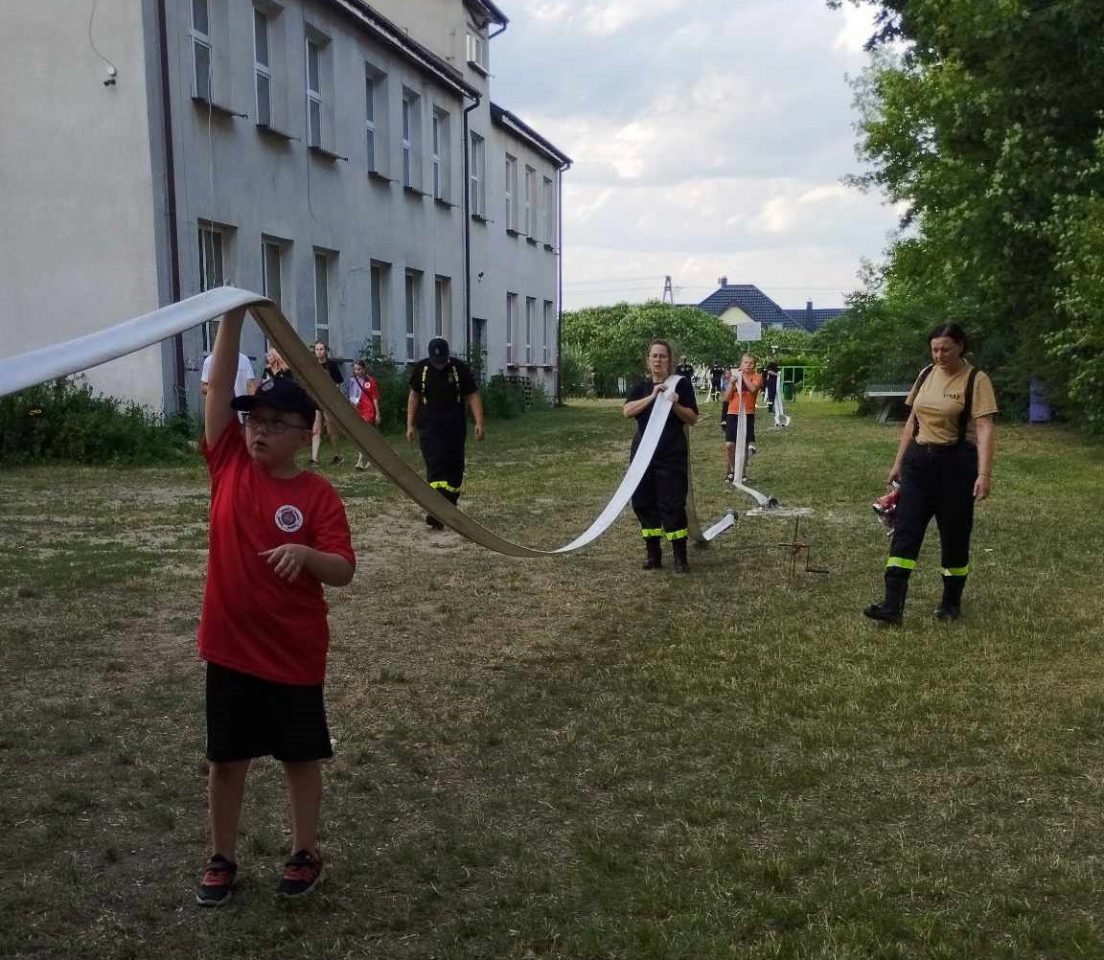 Szkolenie Młodzieżowych Drużyn Pożarniczych działających przy OSP z terenu gminy Goworowo - zdjęcie #7 - eOstroleka.pl