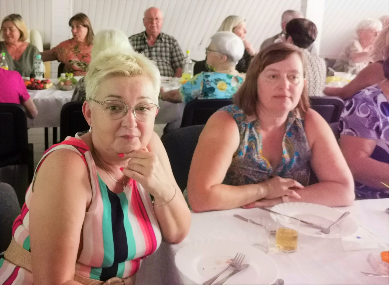 Danie Wspólnych Chwil. Spotkanie KGW „Borkowianki” z seniorami - zdjęcie #4 - eOstroleka.pl