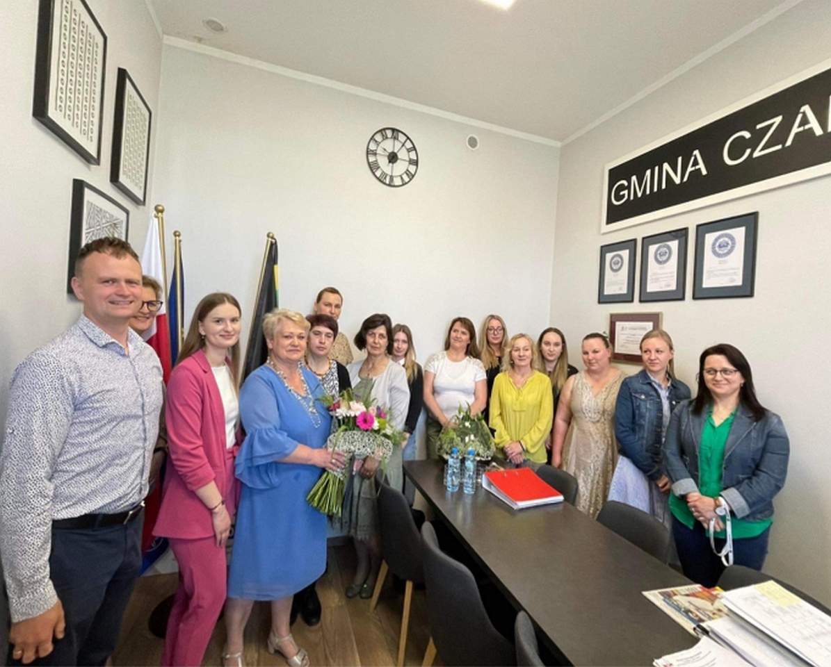 Urzędnicy z Czarni świętują wyjątkowe jubileusze [26.07.2023] - zdjęcie #6 - eOstroleka.pl