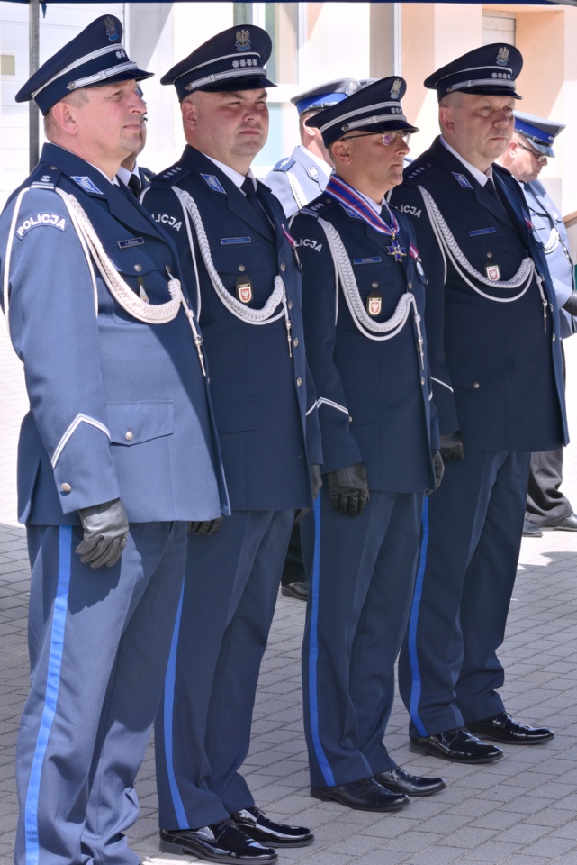 Święto Policji w Makowie Mazowieckim. Życzenia, odznaczenia, awanse [27.07.2023] - zdjęcie #5 - eOstroleka.pl