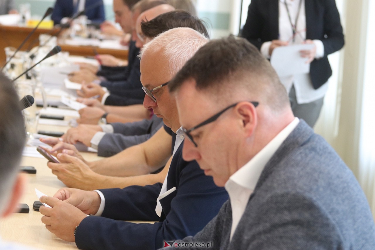 Sesja rady miasta [27.07.2023] - zdjęcie #17 - eOstroleka.pl
