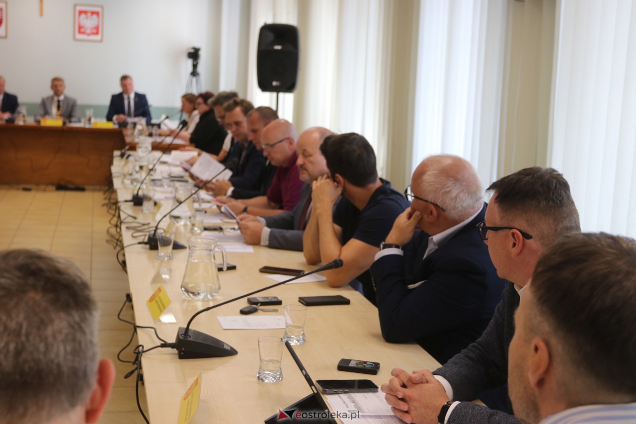 Sesja rady miasta [27.07.2023] - zdjęcie #3 - eOstroleka.pl