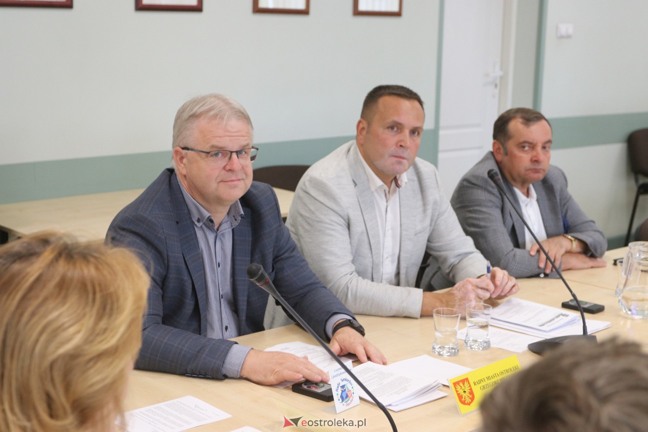 Sesja rady miasta [27.07.2023] - zdjęcie #2 - eOstroleka.pl