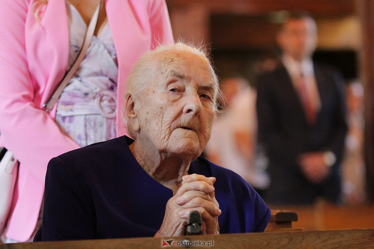 Piękny jubileusz! Pani Janina Oleksiak z Kunina skołyczła 100 lat! [29.07.2023] - zdjęcie #45 - eOstroleka.pl