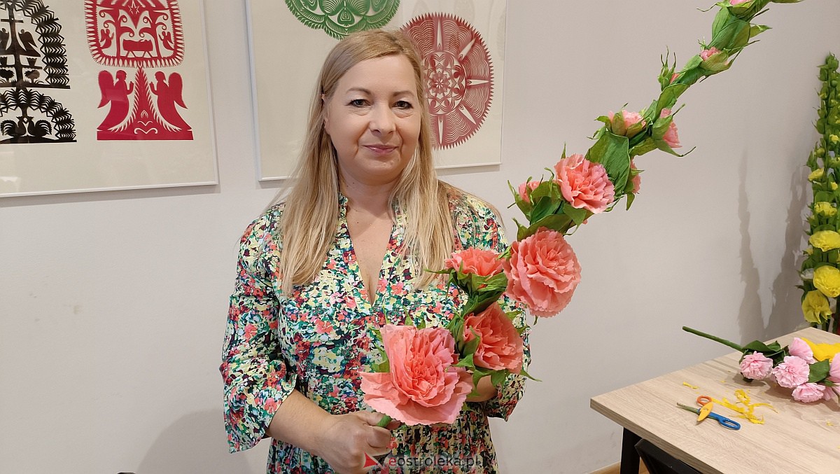 Warsztaty Etnodizajn po kurpiowsku - Malwa u płota - zdjęcie #12 - eOstroleka.pl