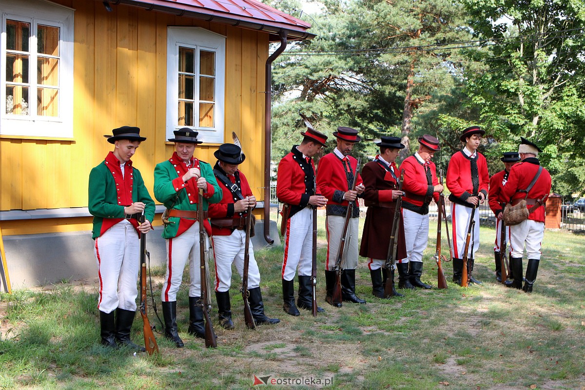 Jubileusz Tuzina Lat Stowarzyszenia Strzelców Kurpiowskich [30.07.2023] - zdjęcie #31 - eOstroleka.pl