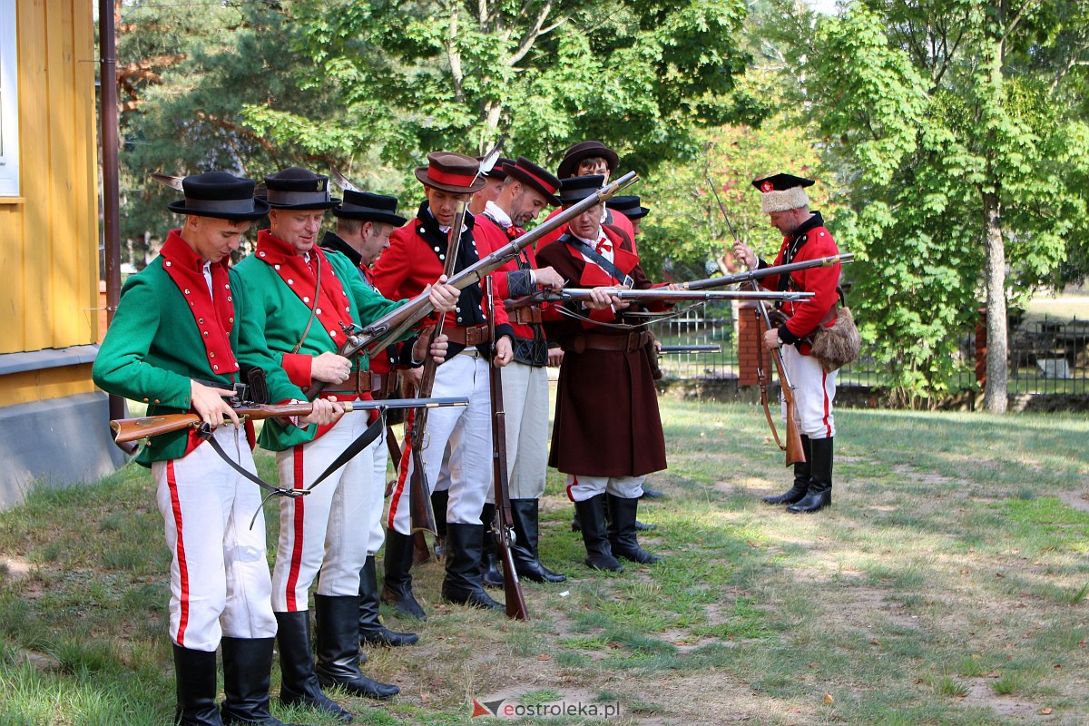 Jubileusz Tuzina Lat Stowarzyszenia Strzelców Kurpiowskich [30.07.2023] - zdjęcie #26 - eOstroleka.pl