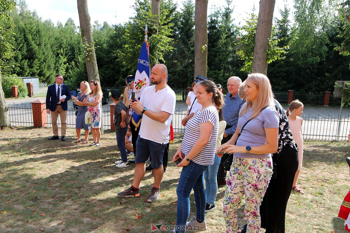 Jubileusz Tuzina Lat Stowarzyszenia Strzelców Kurpiowskich [30.07.2023] - zdjęcie #25 - eOstroleka.pl