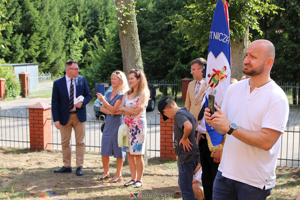 Jubileusz Tuzina Lat Stowarzyszenia Strzelców Kurpiowskich [30.07.2023] - zdjęcie #24 - eOstroleka.pl