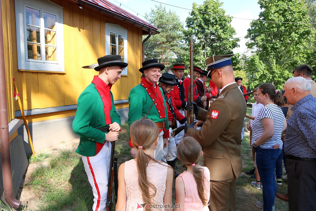 Jubileusz Tuzina Lat Stowarzyszenia Strzelców Kurpiowskich [30.07.2023] - zdjęcie #16 - eOstroleka.pl