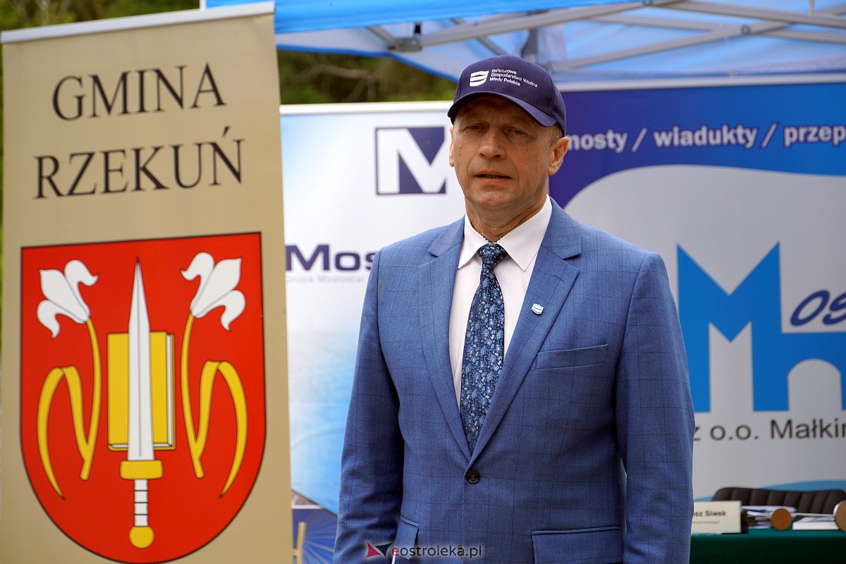 Podpisanie umowy na budowę mostu w Teodorowie [01.08.2023] - zdjęcie #2 - eOstroleka.pl