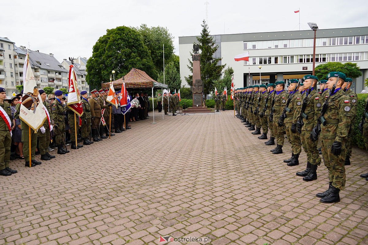 Godzina W w Ostrołęce. Rocznica wybuchu Powstania Warszawskiego [1.08.2023] - zdjęcie #97 - eOstroleka.pl