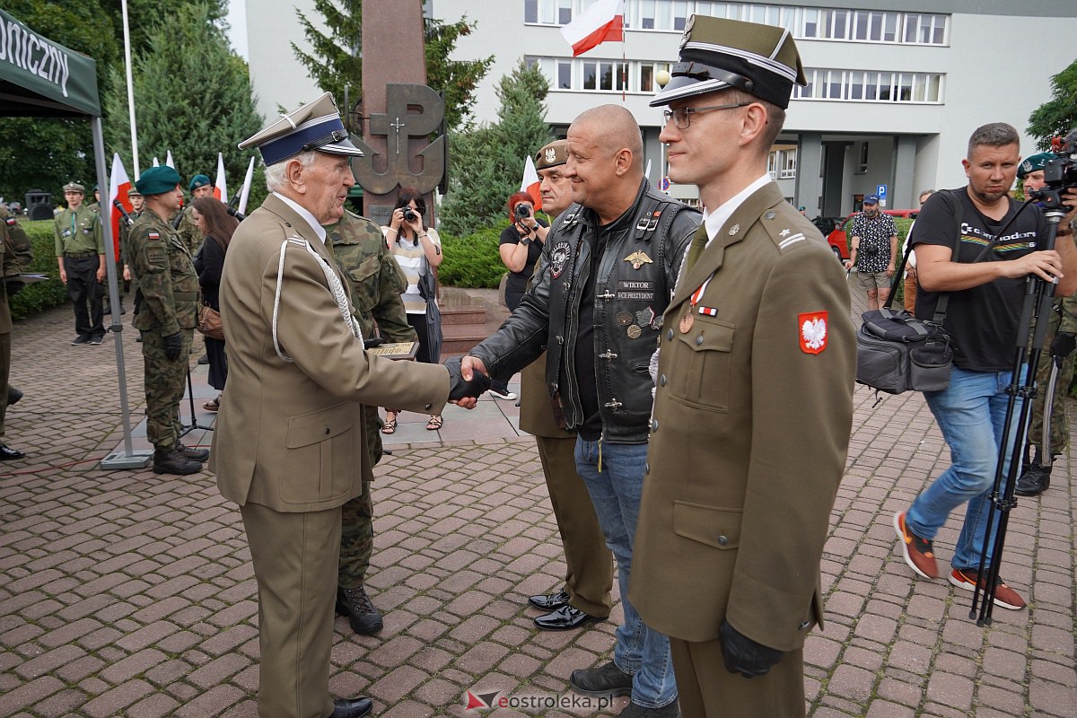 Godzina W w Ostrołęce. Rocznica wybuchu Powstania Warszawskiego [1.08.2023] - zdjęcie #52 - eOstroleka.pl