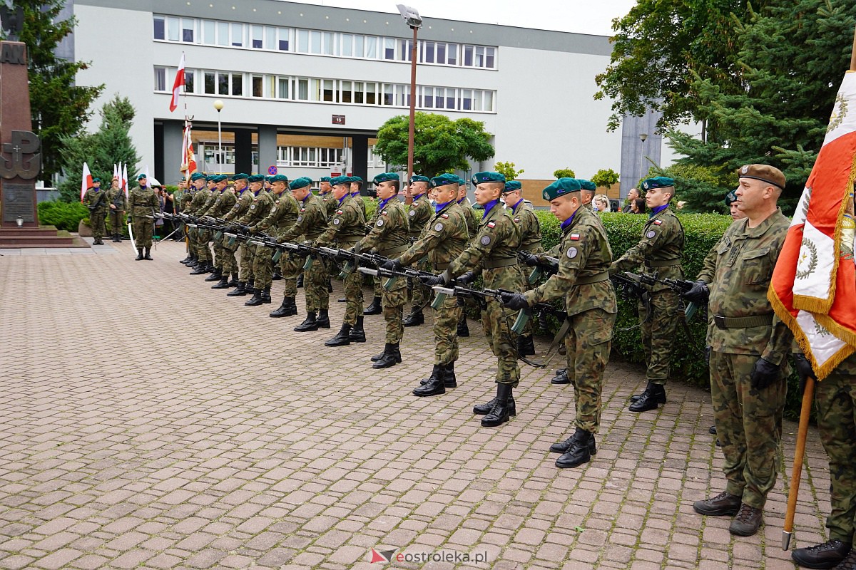 Godzina W w Ostrołęce. Rocznica wybuchu Powstania Warszawskiego [1.08.2023] - zdjęcie #45 - eOstroleka.pl