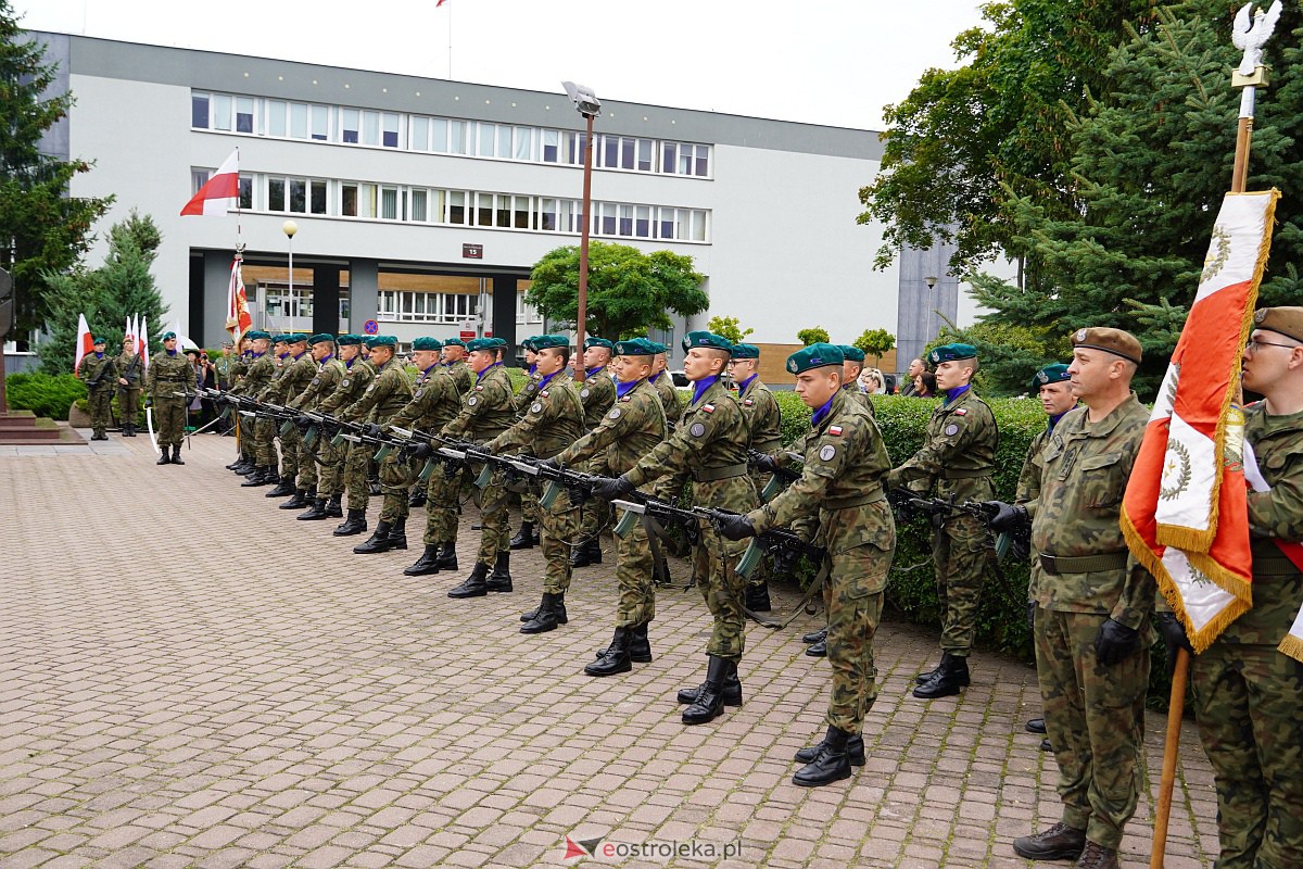 Godzina W w Ostrołęce. Rocznica wybuchu Powstania Warszawskiego [1.08.2023] - zdjęcie #43 - eOstroleka.pl