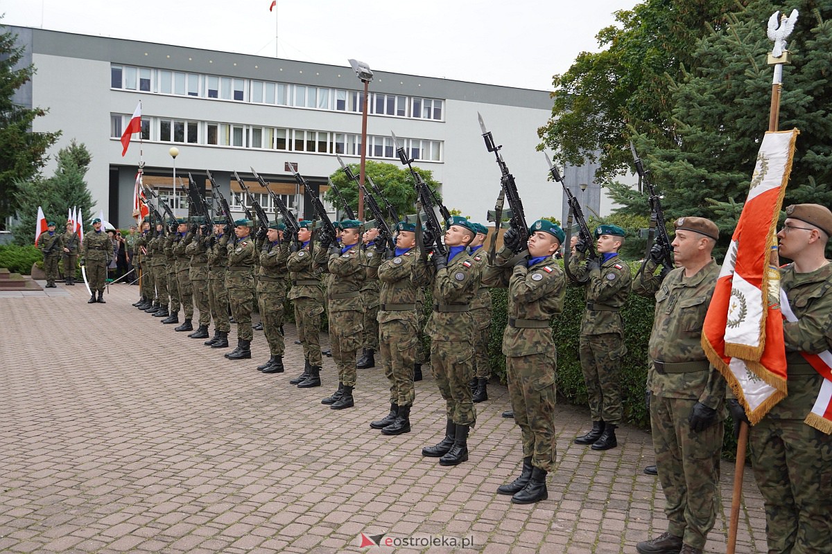 Godzina W w Ostrołęce. Rocznica wybuchu Powstania Warszawskiego [1.08.2023] - zdjęcie #42 - eOstroleka.pl