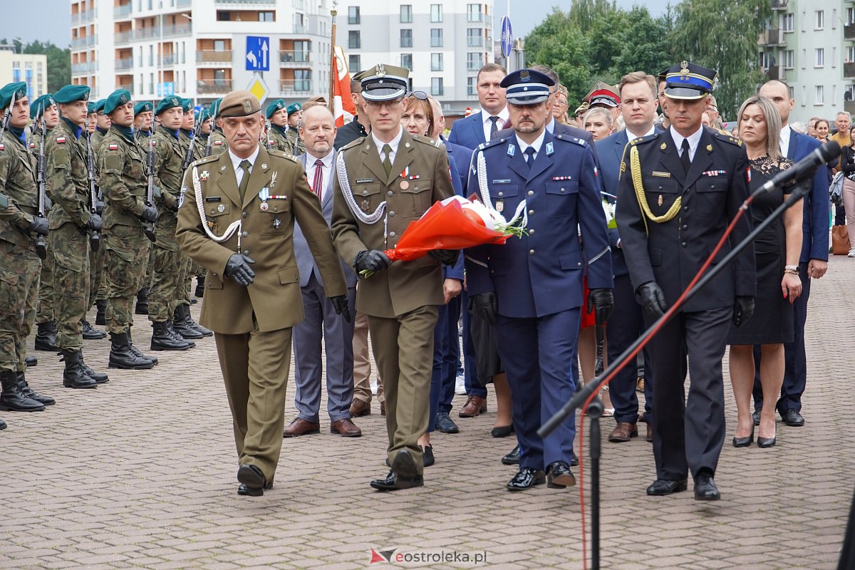 Godzina W w Ostrołęce. Rocznica wybuchu Powstania Warszawskiego [1.08.2023] - zdjęcie #36 - eOstroleka.pl
