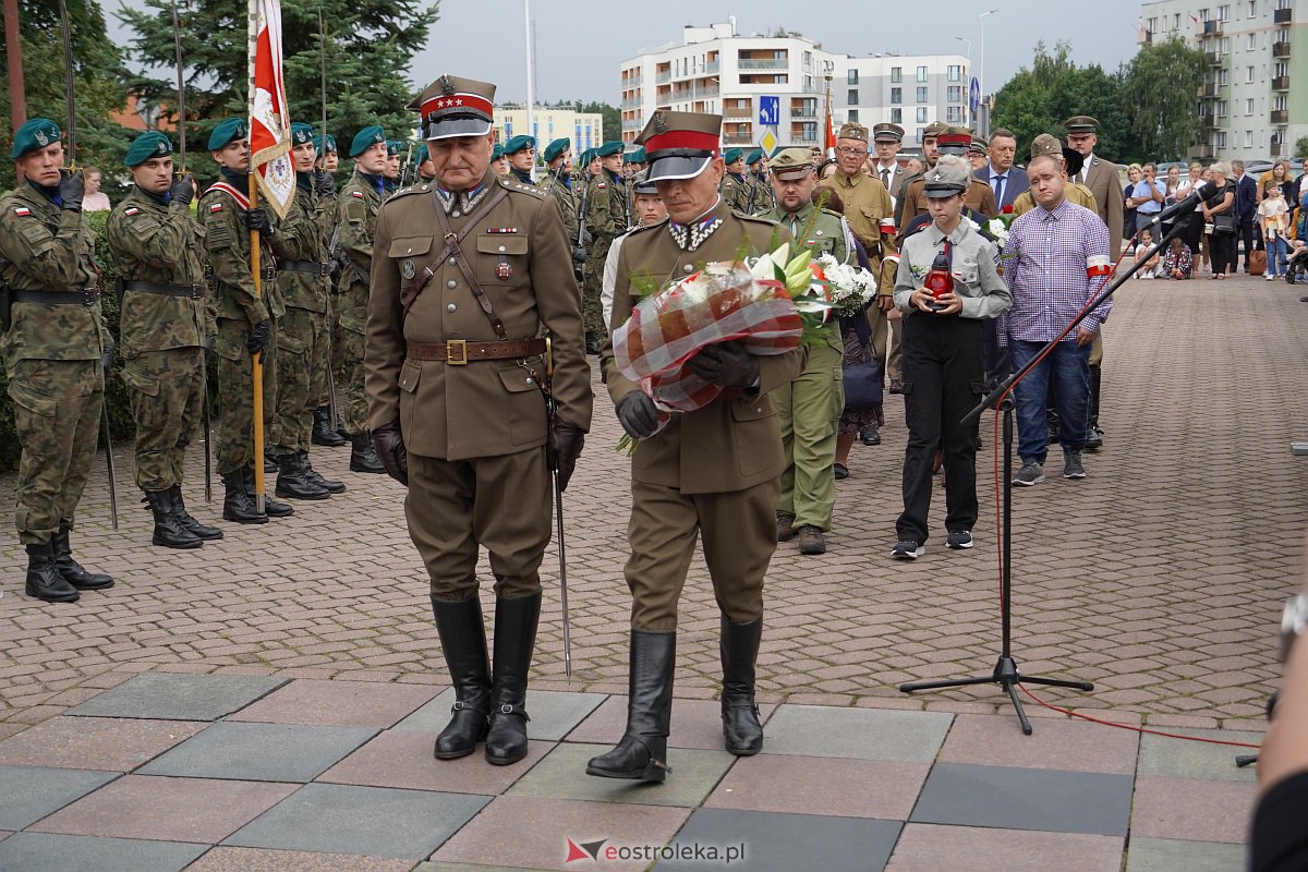 Godzina W w Ostrołęce. Rocznica wybuchu Powstania Warszawskiego [1.08.2023] - zdjęcie #19 - eOstroleka.pl