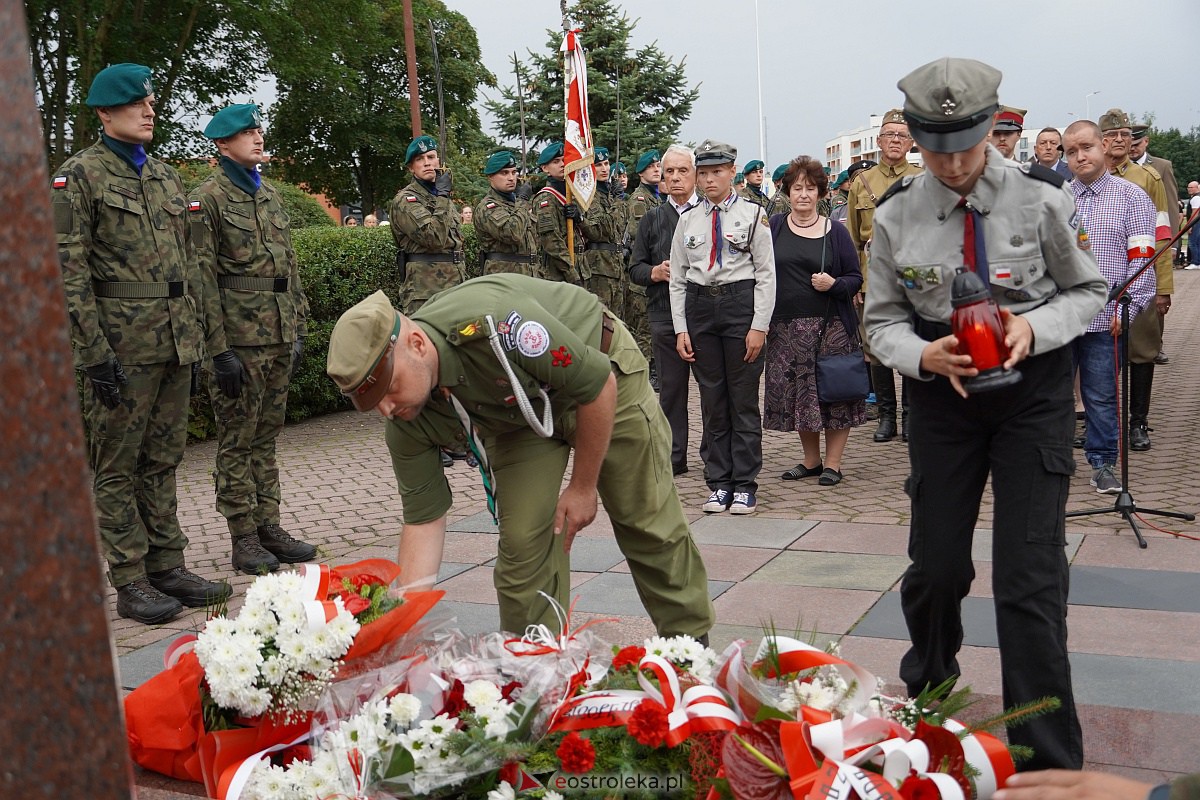 Godzina W w Ostrołęce. Rocznica wybuchu Powstania Warszawskiego [1.08.2023] - zdjęcie #16 - eOstroleka.pl