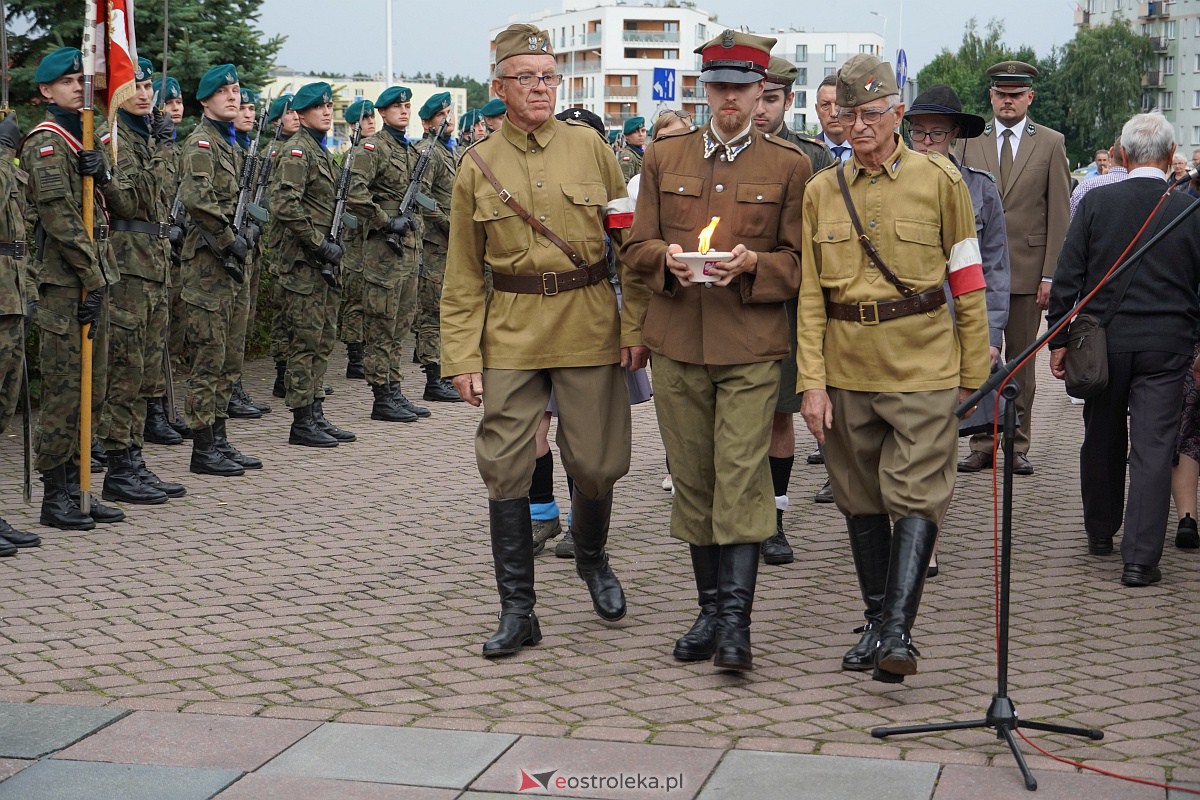 Godzina W w Ostrołęce. Rocznica wybuchu Powstania Warszawskiego [1.08.2023] - zdjęcie #12 - eOstroleka.pl