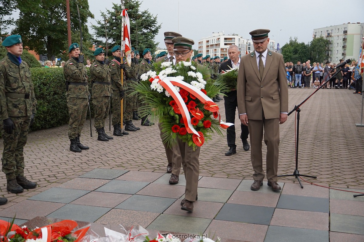 Godzina W w Ostrołęce. Rocznica wybuchu Powstania Warszawskiego [1.08.2023] - zdjęcie #6 - eOstroleka.pl