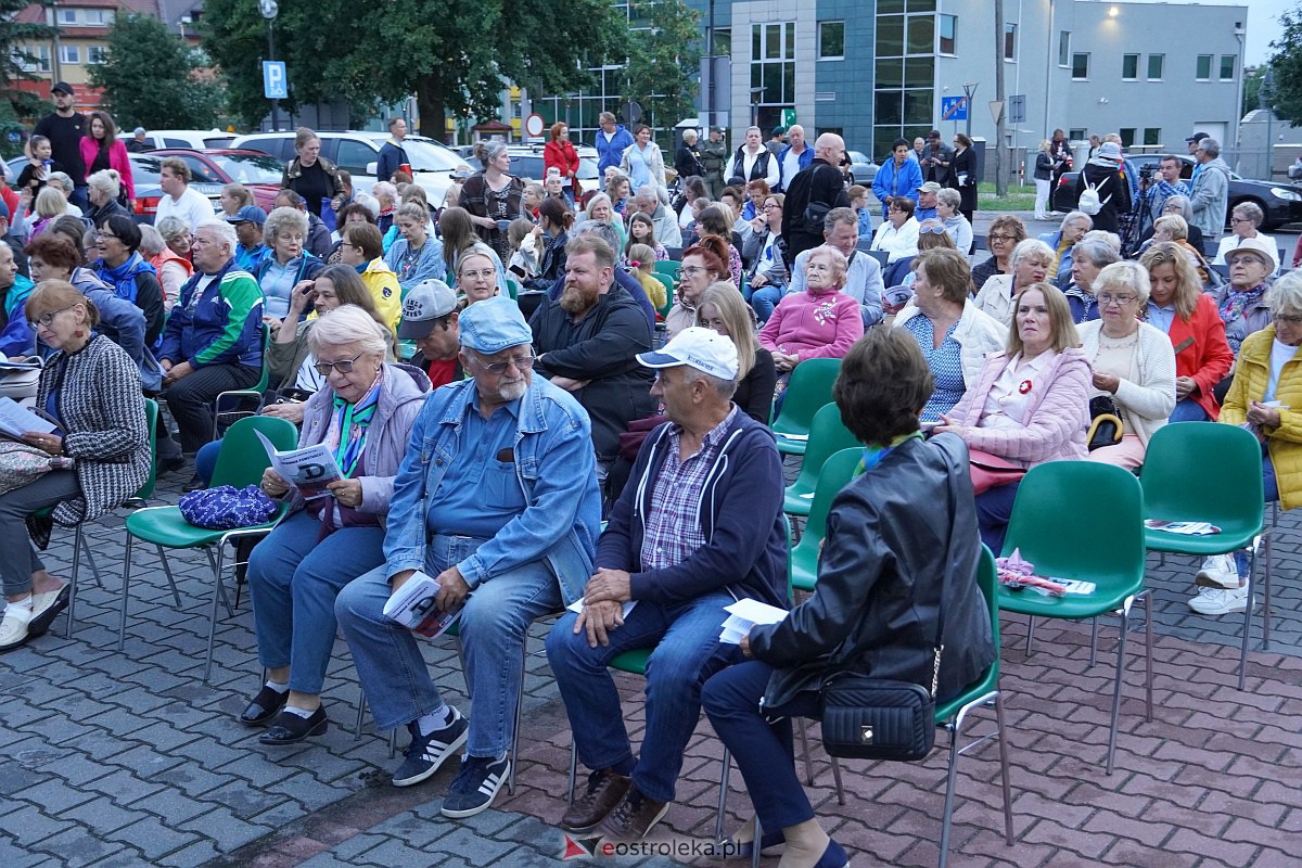 Koncert Ostrołęka Powstańcom Warszawskim [1.08.2023] - zdjęcie #68 - eOstroleka.pl