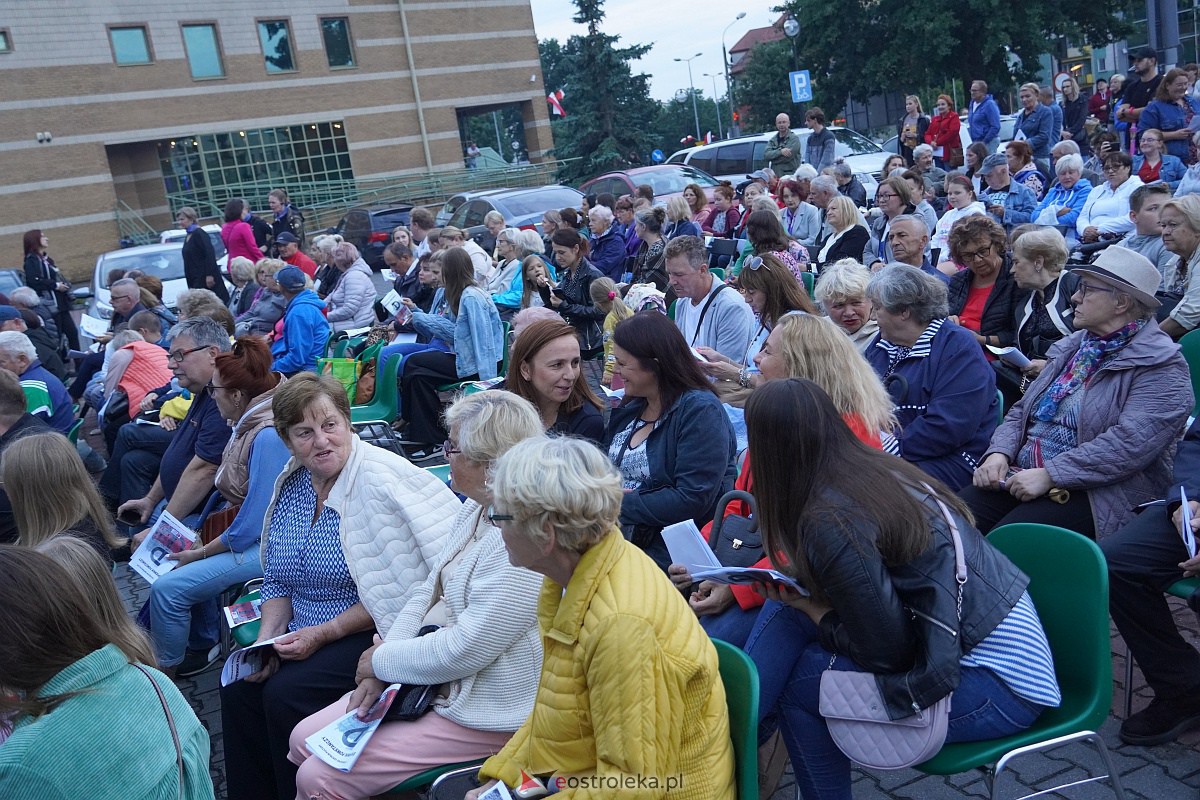 Koncert Ostrołęka Powstańcom Warszawskim [1.08.2023] - zdjęcie #45 - eOstroleka.pl