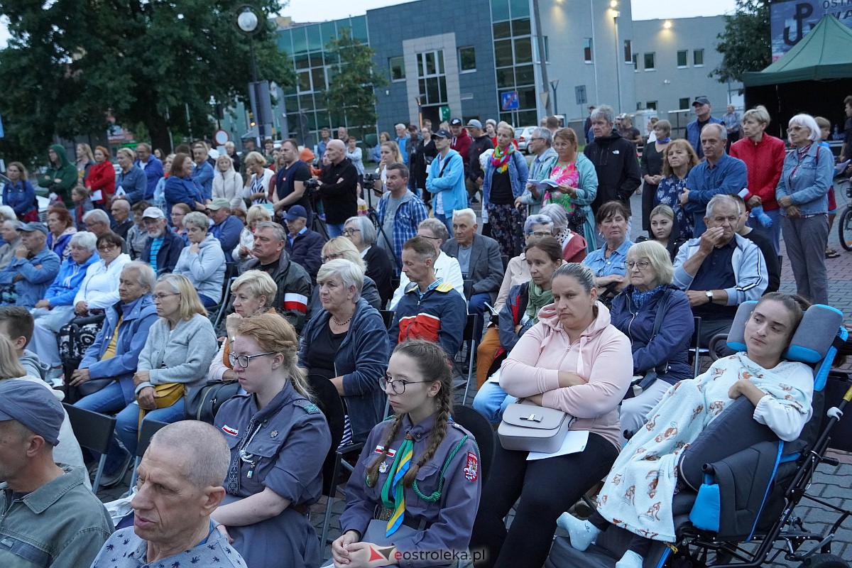 Koncert Ostrołęka Powstańcom Warszawskim [1.08.2023] - zdjęcie #26 - eOstroleka.pl