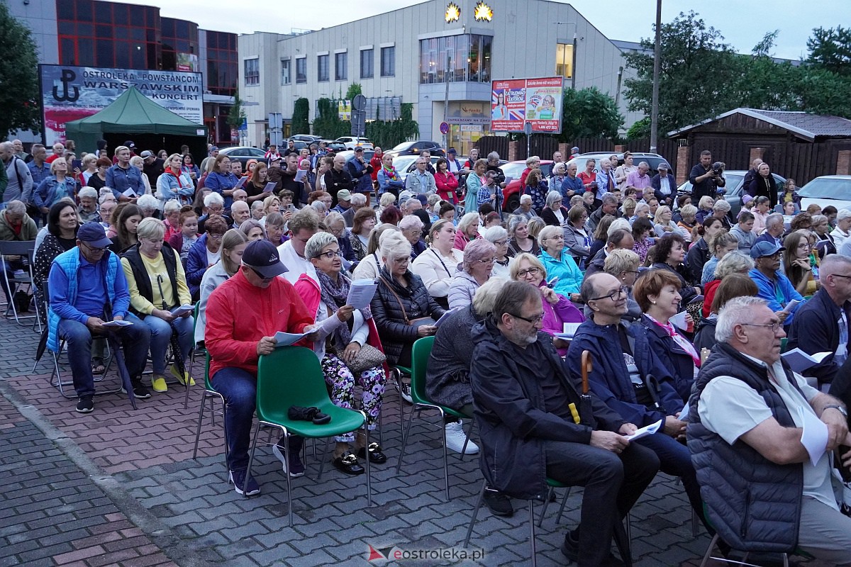Koncert Ostrołęka Powstańcom Warszawskim [1.08.2023] - zdjęcie #9 - eOstroleka.pl
