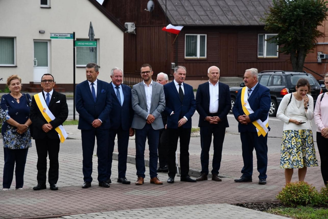 W Myszyńcu także oddała hołd powstańcom warszawskim - zdjęcie #5 - eOstroleka.pl