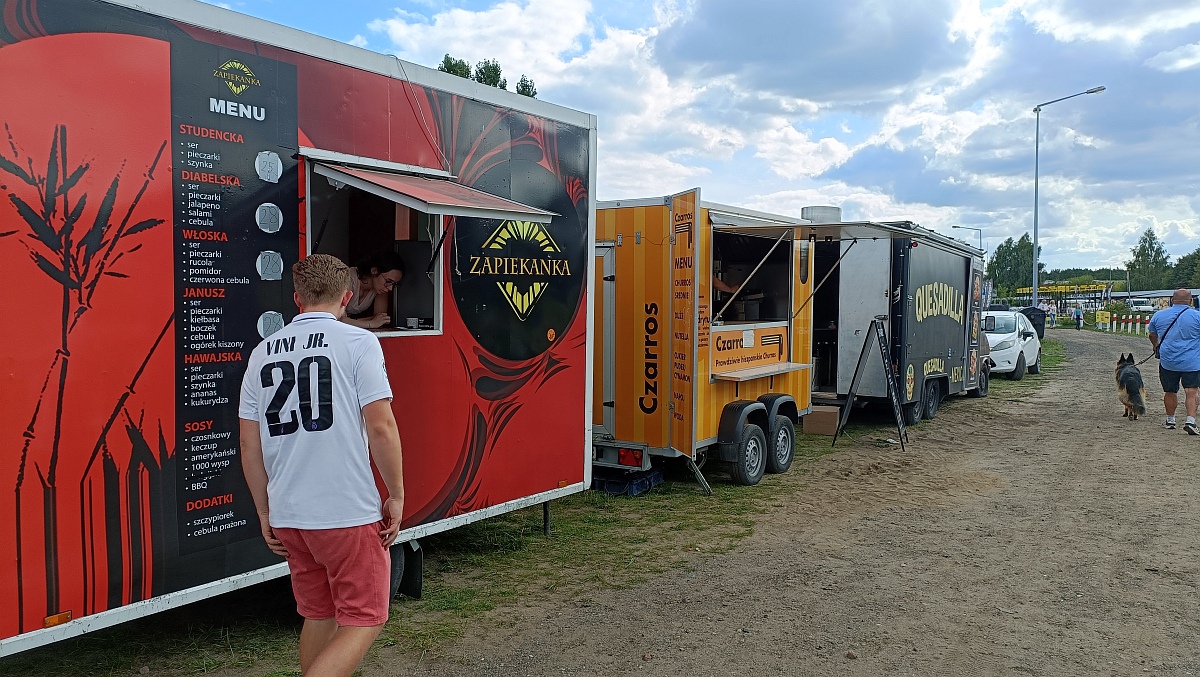 Food Trucki w Ostrołęce [04.08.2023] - zdjęcie #32 - eOstroleka.pl