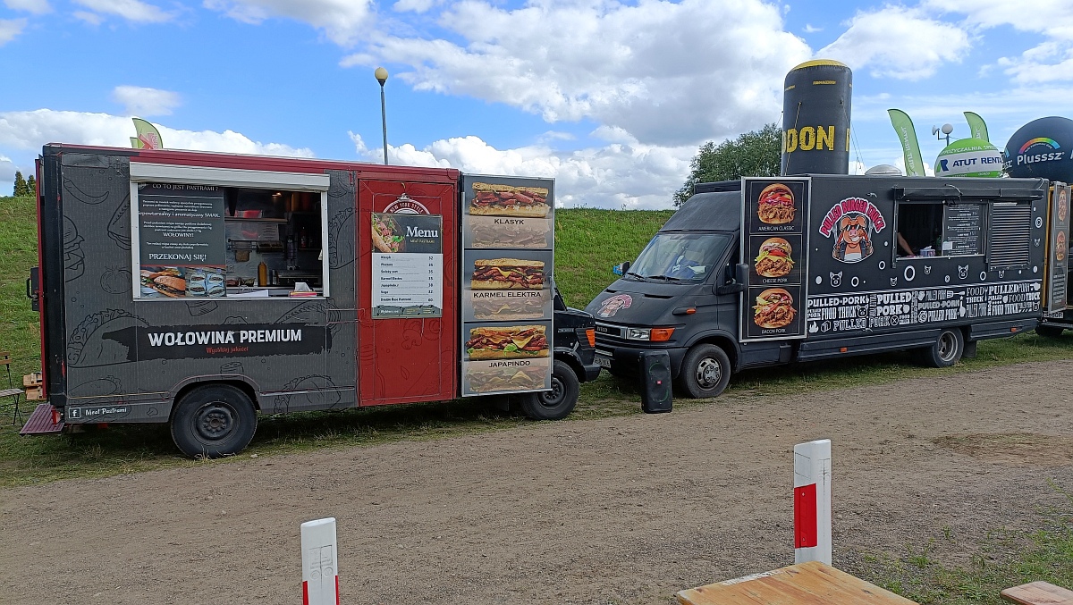 Food Trucki w Ostrołęce [04.08.2023] - zdjęcie #14 - eOstroleka.pl