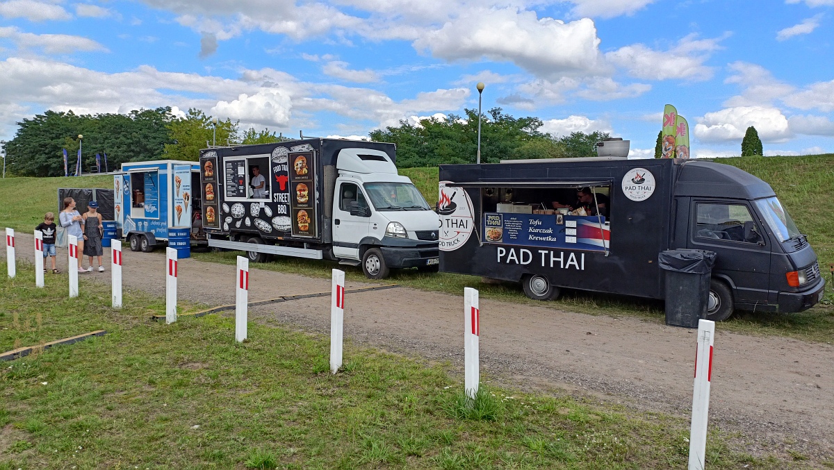 Food Trucki w Ostrołęce [04.08.2023] - zdjęcie #12 - eOstroleka.pl