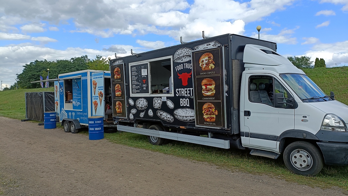 Food Trucki w Ostrołęce [04.08.2023] - zdjęcie #9 - eOstroleka.pl
