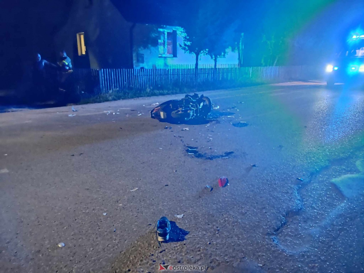 Wypadek w Dzbeninie [04.08.2023] - zdjęcie #11 - eOstroleka.pl