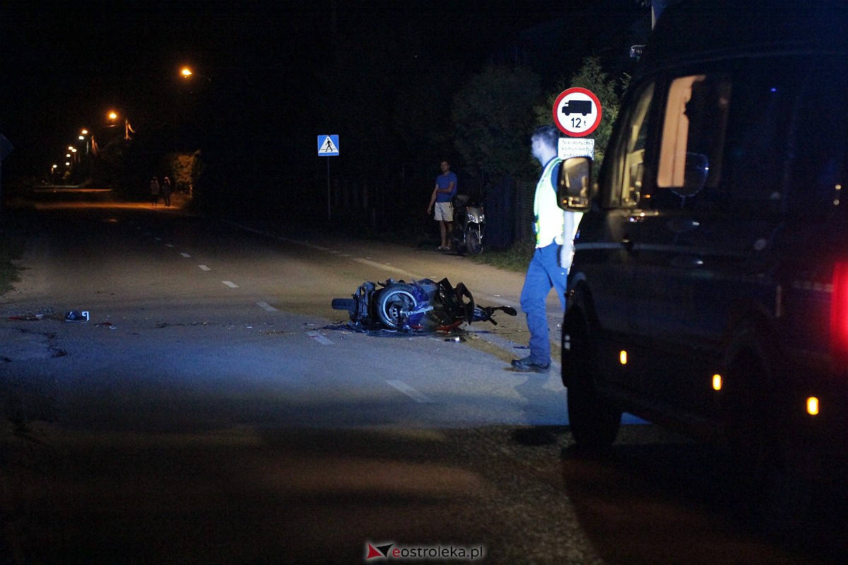 Wypadek w Dzbeninie [04.08.2023] - zdjęcie #6 - eOstroleka.pl